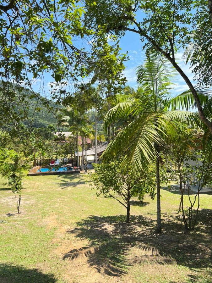 Villa Sitio Do Vo Pisco Camboriu Exterior foto